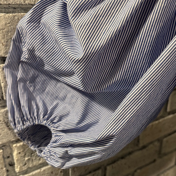 Soprano Striped Cold-Shoulder Blouse in Blue - Picture 5 of 8